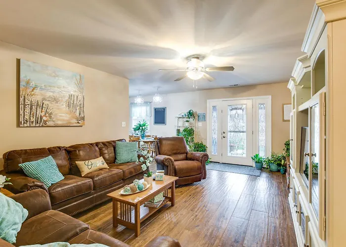 Route 66 Gem! Charming W/ Yard Ferienhaus