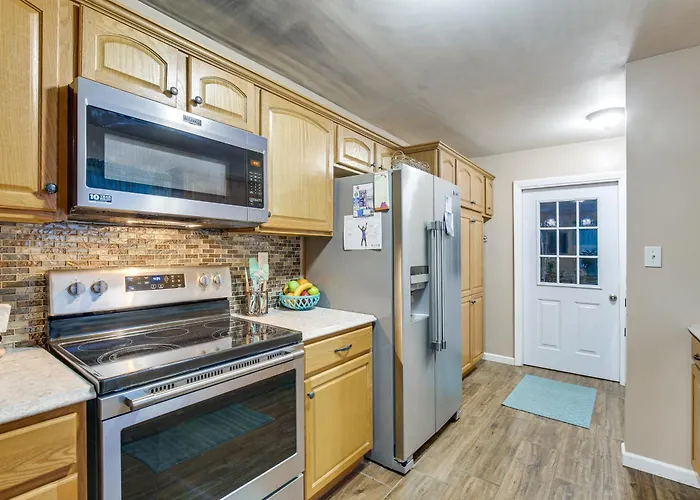 Ferienhaus Route 66 Gem! Charming W/ Yard Litchfield