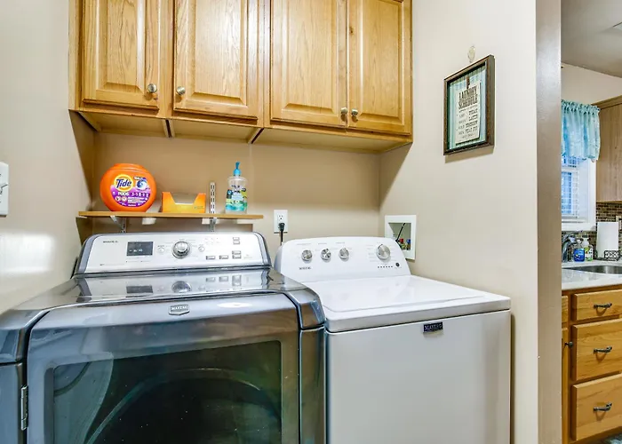 Route 66 Gem! Charming W/ Yard Ferienhaus